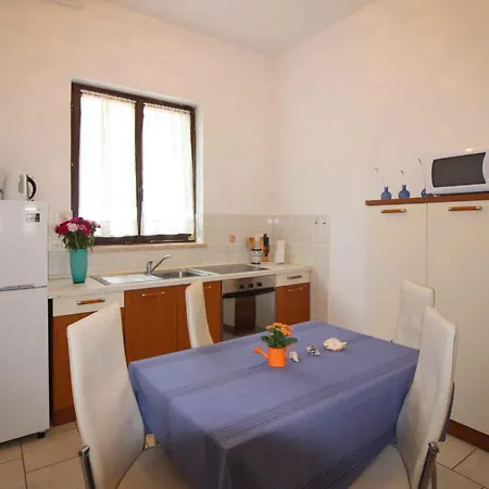 In Porec/istrien 10068 Apartment